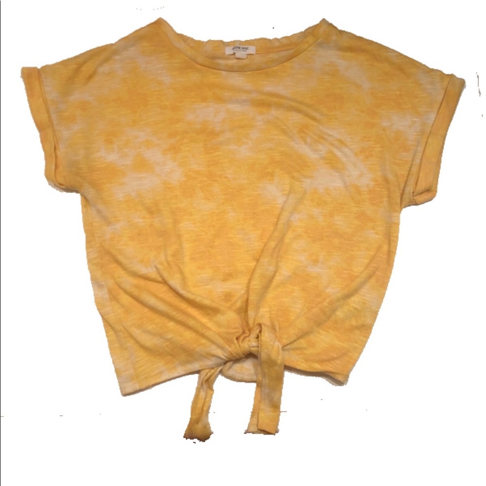 Ardene cropped tie tee